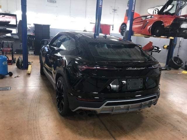 Đại gia Dương Kon tậu Lamborghini Urus giá vài chục tỷ - 3