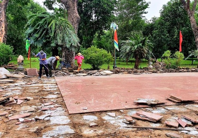 Bỏ 5 tỷ đồng “thay” lớp đá sân Bảo tàng Quang Trung có lãng phí?