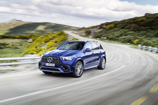 Mercedes-AMG GLE 63 và 63S nghênh chiến BMW X5 M - 5