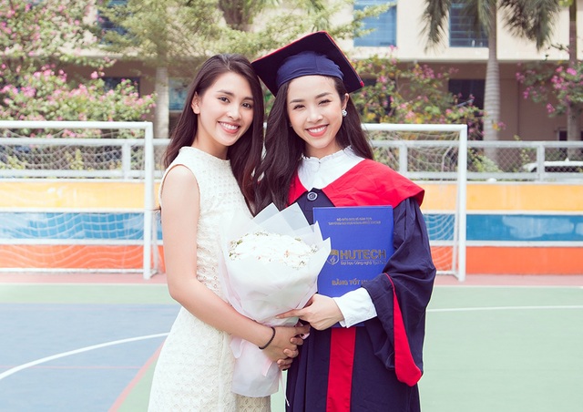 Á hậu Thúy An xinh đẹp rạng rỡ trong lễ tốt nghiệp đại học - 9