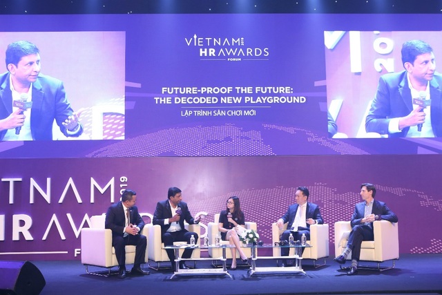 Vietnam HR Awards Forum 2019: Khi lãnh đạo Google, Lazada, Nestlé đem bí quyết chiến lược ra bàn tròn nhân sự - 1 Vietnam HR Awards Forum 2019: Khi lãnh đạo Google, Lazada, Nestlé đem bí quyết chiến lược ra bàn tròn nhân sự - 1