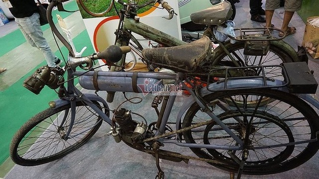 Xe đạp cổ 109 năm tuổi hàng hiếm giá hơn 200 triệu ở Hà Nội - 2