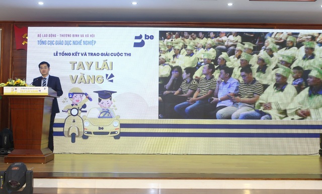 Lần đầu tiên tài xế công nghệ Việt Nam được chứng nhận tài xế công nghệ chuyên nghiệp - 6 Lần đầu tiên tài xế công nghệ Việt Nam được chứng nhận tài xế công nghệ chuyên nghiệp - 6