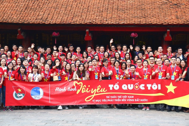 Trí thức trẻ Việt Nam trên thế giới về thăm Thủ đô, nuôi dưỡng tình yêu quê hương - 6 Trí thức trẻ Việt Nam trên thế giới về thăm Thủ đô, nuôi dưỡng tình yêu quê hương - 6