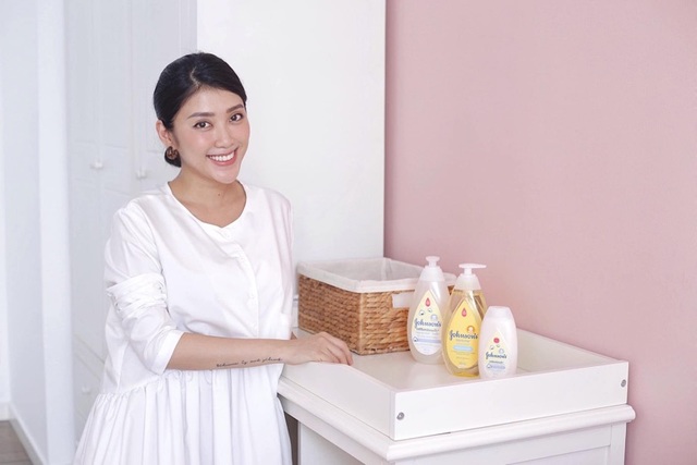 Những chia sẻ của các ông bố - bà mẹ nổi tiếng khiến hội mẹ bỉm “liêu xiêu” - 1 Những chia sẻ của các ông bố - bà mẹ nổi tiếng khiến hội mẹ bỉm “liêu xiêu” - 1