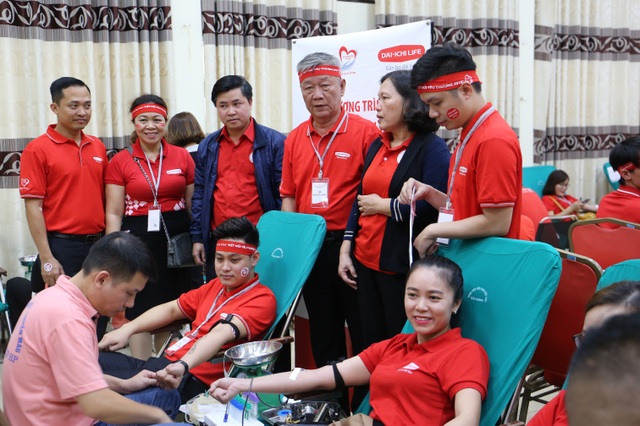 Dai-ichi Việt Nam triển khai chương trình “Kết nối yêu thương - Hiến máu nhân đạo 2019” tại Hải Phòng - 2 Dai-ichi Việt Nam triển khai chương trình “Kết nối yêu thương - Hiến máu nhân đạo 2019” tại Hải Phòng - 2