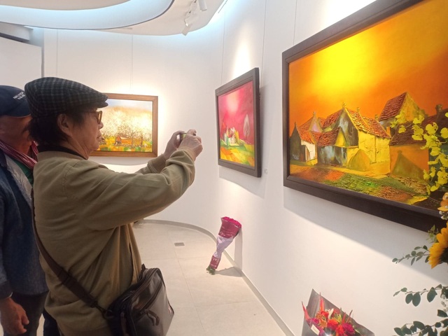Những bức vẽ “không giống ai” của Đào Hải Phong sau 30 năm cầm cọ - Ảnh minh hoạ 2