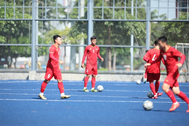 U22 Việt Nam 6-1 U22 Lào: Cú hattrick của Tiến Linh - 32