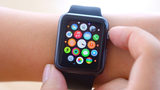 Apple Watch cứu mạng cụ bà 74 tuổi nhờ cảnh báo kịp thời lúc nửa đêm - 2 Apple Watch cứu mạng cụ bà 74 tuổi nhờ cảnh báo kịp thời lúc nửa đêm - 2