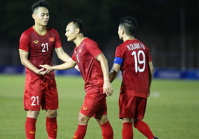 U22 Việt Nam 6-1 U22 Lào: Cú hattrick của Tiến Linh - 3