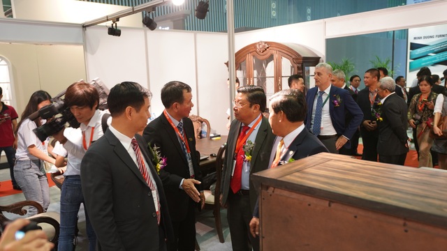 Khai mạc Triển lãm nội thất quốc tế Việt Nam - VIFF 2019 - 3 Khai mạc Triển lãm nội thất quốc tế Việt Nam - VIFF 2019 - 3