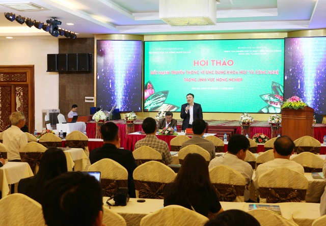 Cần chú trọng đến phổ biến kiến thức khoa học cho người dân - 2 Cần chú trọng đến phổ biến kiến thức khoa học cho người dân - 2
