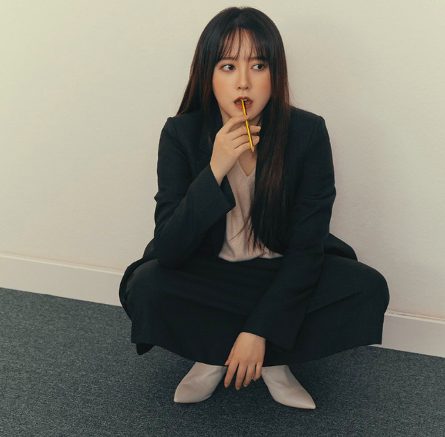 Goo Hye Sun trải lòng về cuộc hôn nhân buồn với chồng trẻ - 6 Goo Hye Sun trải lòng về cuộc hôn nhân buồn với chồng trẻ - 6