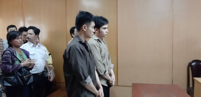 Thiếu gia bị tù vì cùng bạn trộm két sắt của bố mẹ - 1 Thiếu gia bị tù vì cùng bạn trộm két sắt của bố mẹ - 1