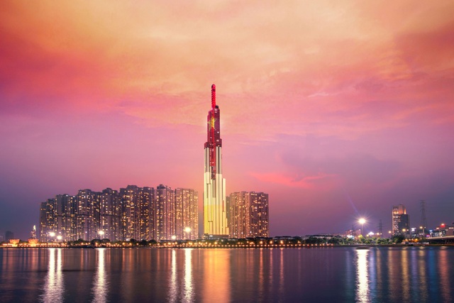 Vinpearl Luxury Landmark 81 là “khách sạn hướng sông hàng đầu thế giới” 2019 - 2 Vinpearl Luxury Landmark 81 là “khách sạn hướng sông hàng đầu thế giới” 2019 - 2