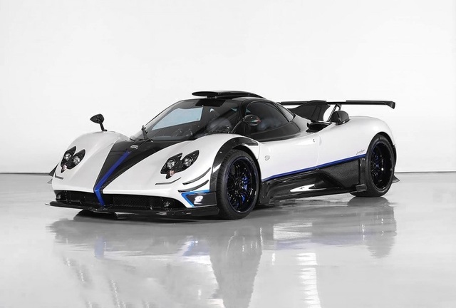 Cận cảnh siêu xe Pagani Zonda Riviera độc nhất giá 5,5 triệu USD - 1