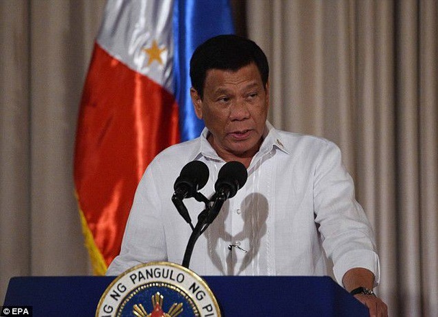 Tổng thống Philippines nói từng ném xác nhiều trùm ma túy xuống biển và khe núi - 1 Tổng thống Philippines nói từng ném xác nhiều trùm ma túy xuống biển và khe núi - 1
