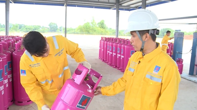 Quy trình sản xuất 1 bình gas an toàn - chất lượng - 2 Quy trình sản xuất 1 bình gas an toàn - chất lượng - 2