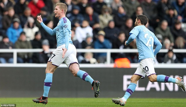 Newcastle 2-2 Man City: Trái đắng cho thầy trò Guardiola