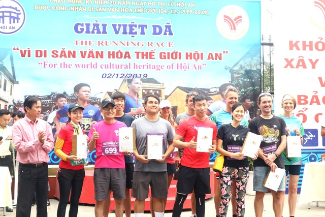 Đông đảo người dân và du khách chạy vì Di sản Văn hóa thế giới Hội An” - 3 Đông đảo người dân và du khách chạy vì Di sản Văn hóa thế giới Hội An” - 3