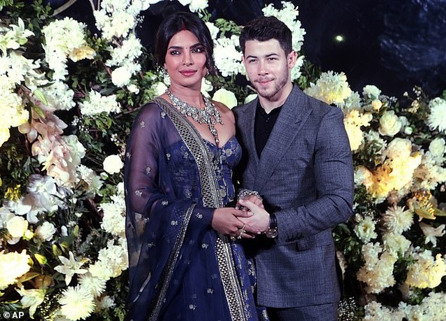 Nick Jonas say đắm nói yêu vợ trong kỷ niệm 1 năm ngày cưới - 6 Nick Jonas say đắm nói yêu vợ trong kỷ niệm 1 năm ngày cưới - 6