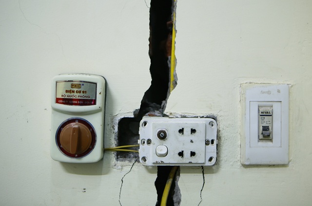 Thi công dự án cống hóa gây nứt nhà, người dân phải sơ tán - 3 Thi công dự án cống hóa gây nứt nhà, người dân phải sơ tán - 3