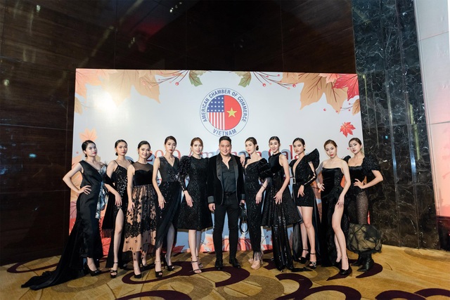 Thùy Dương làm vedette trong show do Minh Tiệp làm đạo diễn - 6 Thùy Dương làm vedette trong show do Minh Tiệp làm đạo diễn - 6