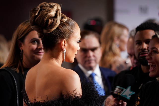 Jennifer Lopez đẹp kiêu sa và lộng lẫy - 7 Jennifer Lopez đẹp kiêu sa và lộng lẫy - 7