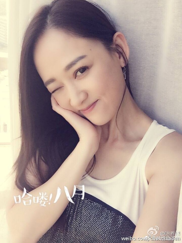 Nhan sắc như thiếu nữ đôi mươi khiến phi công trẻ kém 9 tuổi mê mệt của mỹ nhân Trần Kiều Ân - 18 Nhan sắc như thiếu nữ đôi mươi khiến phi công trẻ kém 9 tuổi mê mệt của mỹ nhân Trần Kiều Ân - 18