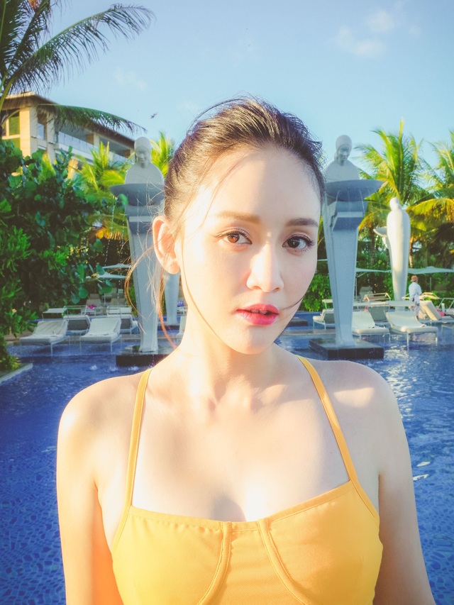 Nhan sắc như thiếu nữ đôi mươi khiến phi công trẻ kém 9 tuổi mê mệt của mỹ nhân Trần Kiều Ân - 16 Nhan sắc như thiếu nữ đôi mươi khiến phi công trẻ kém 9 tuổi mê mệt của mỹ nhân Trần Kiều Ân - 16
