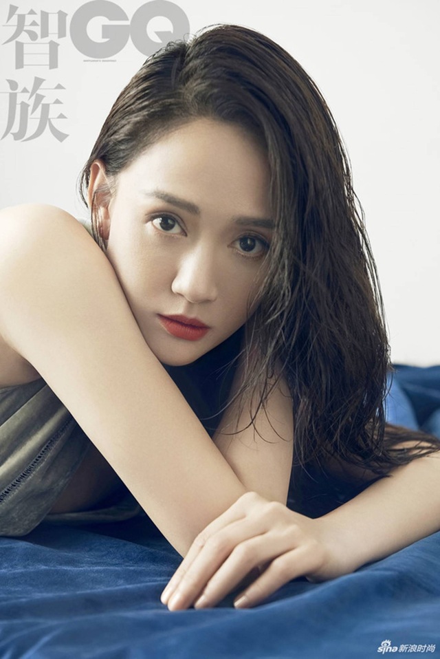Nhan sắc như thiếu nữ đôi mươi khiến phi công trẻ kém 9 tuổi mê mệt của mỹ nhân Trần Kiều Ân - 12 Nhan sắc như thiếu nữ đôi mươi khiến phi công trẻ kém 9 tuổi mê mệt của mỹ nhân Trần Kiều Ân - 12