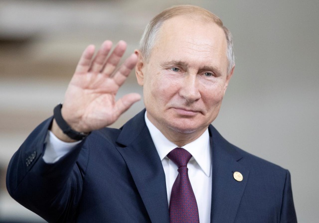 Tổng thống Putin nói NATO đã “lỗi thời” - 1 Tổng thống Putin nói NATO đã “lỗi thời” - 1