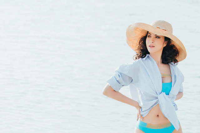 “Người đẹp không tuổi” Thanh Mai diện bikini khoe dáng ở biển Chết - 10 “Người đẹp không tuổi” Thanh Mai diện bikini khoe dáng ở biển Chết - 10