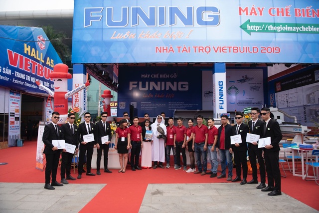 Sự kiện Vietbuild lần 3 tại Hà Nội: Chào đón một vị khách đặc biệt - 9 Sự kiện Vietbuild lần 3 tại Hà Nội: Chào đón một vị khách đặc biệt - 9