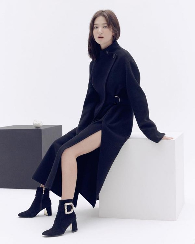 Fan ngưỡng mộ hành trình lột xác của Song Hye Kyo hậu ly hôn - 8 Fan ngưỡng mộ hành trình lột xác của Song Hye Kyo hậu ly hôn - 8
