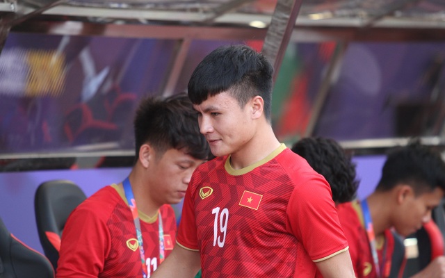 Quang Hải đăm chiêu nhìn đội nhà bị U22 Thái Lan dẫn bàn - 6