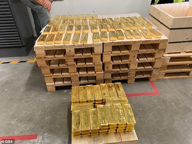 Anh bí mật trao trả 100 tấn vàng trị giá 5,2 tỷ USD cho Ba Lan - Ảnh minh hoạ 3