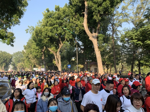 Các đại sứ tham gia chạy vì trẻ em Hà Nội 2019 - Ảnh minh hoạ 11