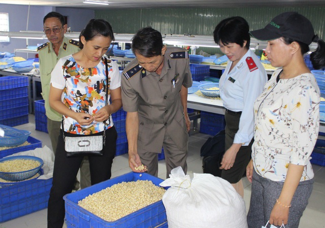 Hà Nội yêu cầu thanh tra an toàn thực phẩm 100% tại các quận huyện - 1 Hà Nội yêu cầu thanh tra an toàn thực phẩm 100% tại các quận huyện - 1