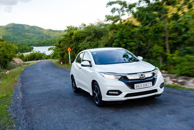 Cuối năm Honda khuyến mại lớn cho mẫu HR-V - 2