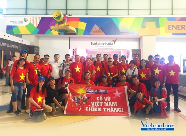 Vietrantour: Cháy tour Manila rinh cúp vàng Sea Games cùng Tuyển Việt Nam - 3