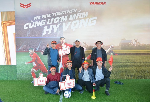 Yanmar mở gian hàng nhà tài trợ cổ vũ bóng đá trận đấu Việt Nam - Thái Lan - 5 Yanmar mở gian hàng nhà tài trợ cổ vũ bóng đá trận đấu Việt Nam - Thái Lan - 5