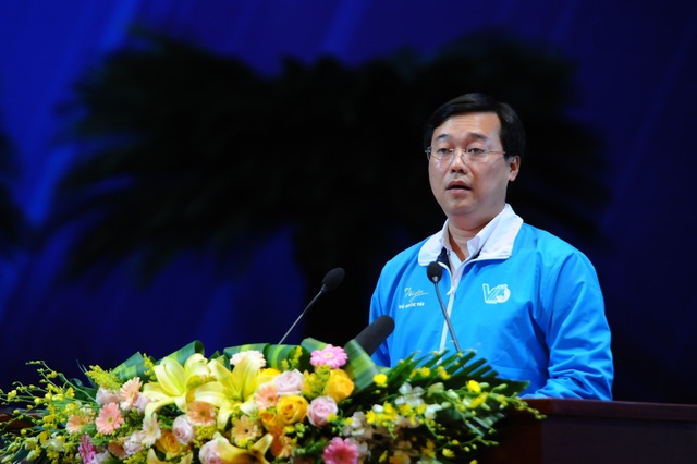 Trưởng Ban Tuyên giáo Trung ương: Các bạn rất sáng tạo và làm giỏi hơn nhiều - 2 Trưởng Ban Tuyên giáo Trung ương: Các bạn rất sáng tạo và làm giỏi hơn nhiều - 2