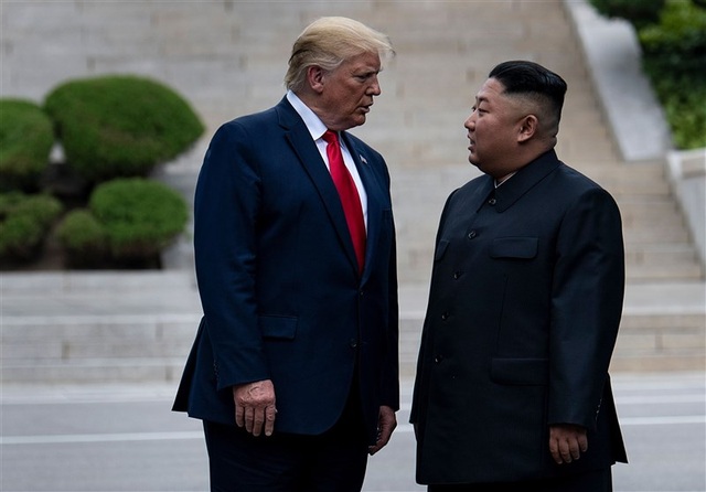 Triều Tiên cảnh báo ông Trump gánh hậu quả lớn nếu “xúc phạm” ông Kim Jong-un - 1 Triều Tiên cảnh báo ông Trump gánh hậu quả lớn nếu “xúc phạm” ông Kim Jong-un - 1