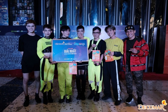 Hàng loạt nhóm nhảy quẩy hết mình tại sự kiện Music Core Vietfans Festival K-Pop 2019 - 3 Hàng loạt nhóm nhảy quẩy hết mình tại sự kiện Music Core Vietfans Festival K-Pop 2019 - 3