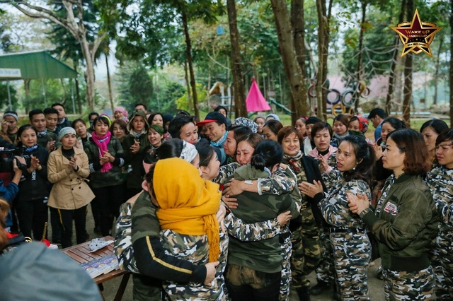 Học viên thăng hoa cảm xúc sau khóa huấn luyện đặc biệt Wake Up Leader Camp - 3 Học viên thăng hoa cảm xúc sau khóa huấn luyện đặc biệt Wake Up Leader Camp - 3