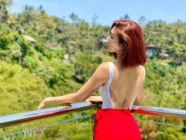 Thuý Ngân diện bikini “sống ảo” ở quê hương đội bóng U22 Việt Nam vừa chiến thắng - 13 Thuý Ngân diện bikini “sống ảo” ở quê hương đội bóng U22 Việt Nam vừa chiến thắng - 13