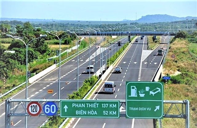 Đẩy nhanh tiến độ lựa chọn nhà đầu tư dự án cao tốc Bắc - Nam - 1 Đẩy nhanh tiến độ lựa chọn nhà đầu tư dự án cao tốc Bắc - Nam - 1