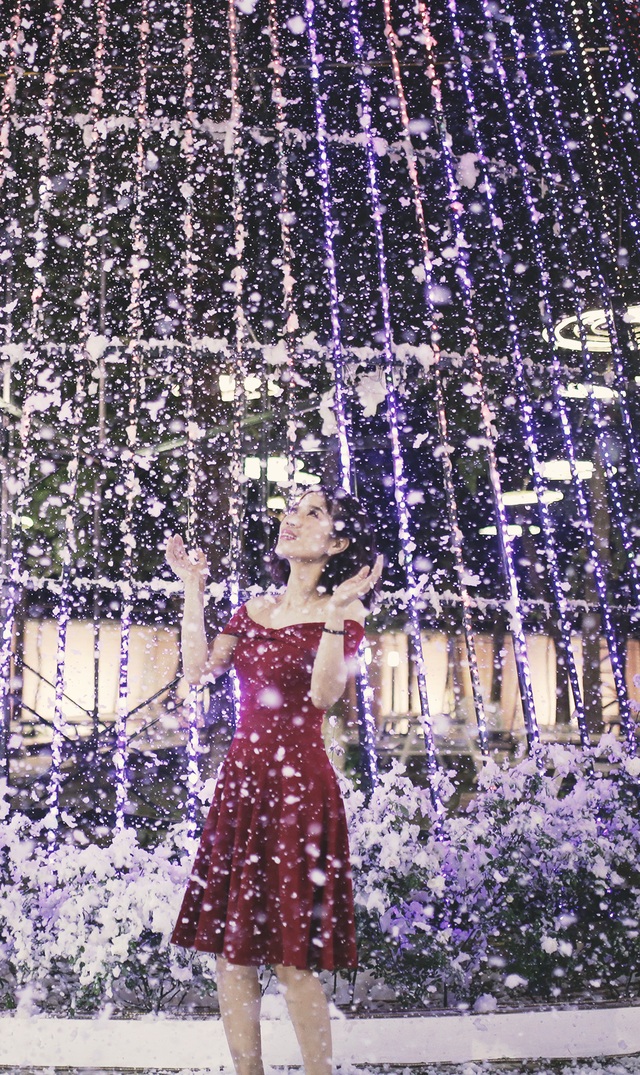 Trường đầu tư máy phun tuyết nhân tạo, sinh viên tha hồ sống ảo mùa Noel - 3 Trường đầu tư máy phun tuyết nhân tạo, sinh viên tha hồ sống ảo mùa Noel - 3
