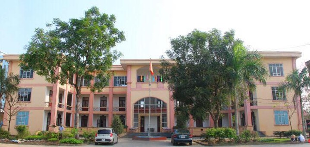 Chuyển giao Trường Trung cấp nghề kỹ nghệ cho Liên minh Hợp tác xã VN - 2 Chuyển giao Trường Trung cấp nghề kỹ nghệ cho Liên minh Hợp tác xã VN - 2